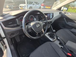 Volkswagen Polo 1.0 TSI Highline 95PK | Cruise control | Apple carplay Android auto | Airco | Keyless entry/start...