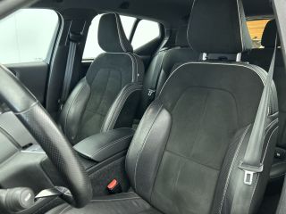 Volvo  XC40 Recharge 78kWh R-Design SOH 91% / Pdc.+Camera / 1/2 Leder / Stoel-Stuurverwarming / Navigatie / A...