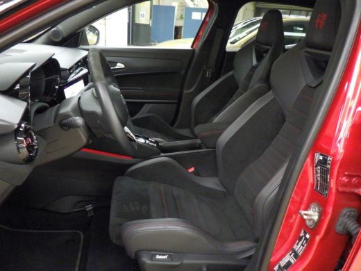 Alfa Romeo Junior Elettrica Veloce 280pk 54 kWh | Nieuwprijs &euro;55.000,- | Panorama/schuifdak | Sabelt sportstoelen |... ActivLease financial lease