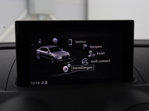 Audi A3 30 TFSI Pro Line | Bi-Xenon | DAB | Navigatie | Cruise control | Bluetooth | Airco | Cruise contr... ActivLease financial lease