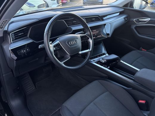 Audi e-tron 55 quattro Business edition 95 kWh | GEEN AFLEVERKOSTEN | SOH 92,6% | Navigatiesysteem | Electris... ActivLease financial lease
