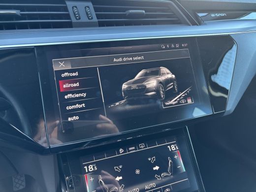Audi e-tron 55 quattro Business edition 95 kWh | GEEN AFLEVERKOSTEN | SOH 92,6% | Navigatiesysteem | Electris... ActivLease financial lease