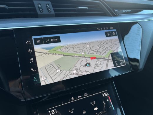 Audi e-tron 55 quattro Business edition 95 kWh | GEEN AFLEVERKOSTEN | SOH 92,6% | Navigatiesysteem | Electris... ActivLease financial lease