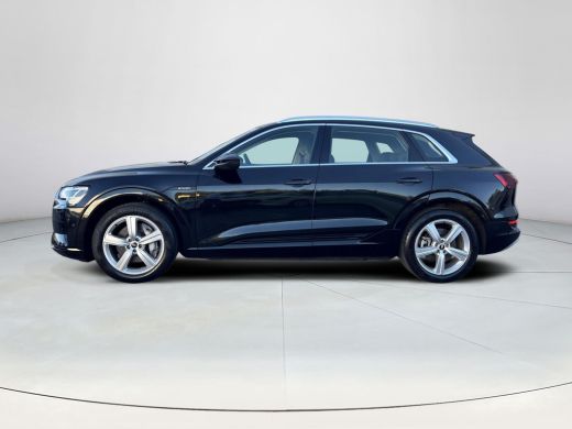 Audi e-tron 55 quattro Business edition 95 kWh | GEEN AFLEVERKOSTEN | SOH 92,6% | Navigatiesysteem | Electris... ActivLease financial lease