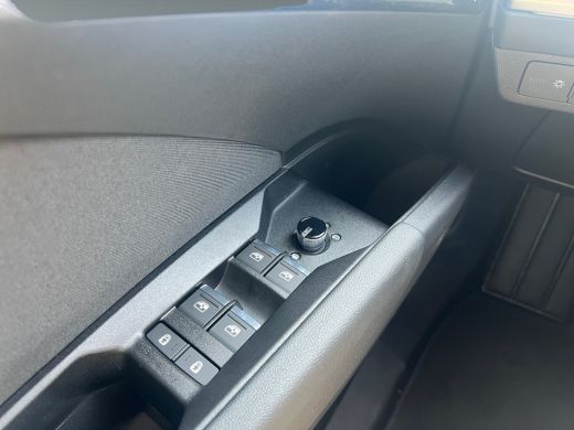 Audi Q4 e-tron 40 Advanced edition 63 kWh ActivLease financial lease