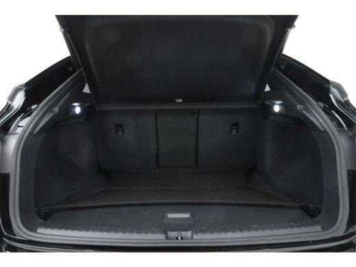 Audi Q4 Sportback e-tron 40 S edition 77 kWh Volleder, Navigatie, Digital Dash! ActivLease financial lease