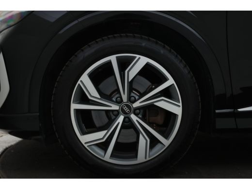 Audi Q4 Sportback e-tron 40 S edition 77 kWh Volleder, Navigatie, Digital Dash! ActivLease financial lease