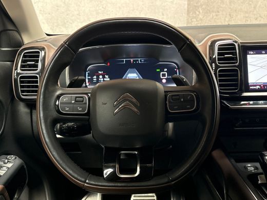 Citroën C5 Aircross 1.6 PureTech Sport 181Pk Automaat (APPLE CARPLAY, BLACK PACK, GROOT NAVI, LEDER, STOELVERWARMING,... ActivLease financial lease