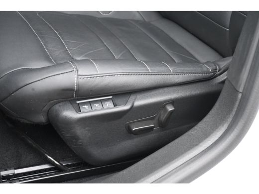 Citroën &euml;-C4 Shine Pack Business 50 kWh 3 Fase 96,9%SOH! | Schuif-/Kanteldak | Elektr. Stoelen | Vol-Leder | N... ActivLease financial lease