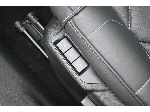 Citroën &euml;-C4 Shine Pack Business 50 kWh 3 Fase 96,9%SOH! | Schuif-/Kanteldak | Elektr. Stoelen | Vol-Leder | N... ActivLease financial lease