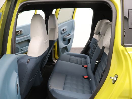 Fiat Grande Panda La Prima 44 kWh 8 Jaar Garantie | Winter Pakket | Ge&iuml;ntergeerde Laadkabel | Cruise Control | Clim... ActivLease financial lease