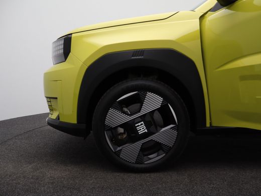 Fiat Grande Panda La Prima 44 kWh 8 Jaar Garantie | Winter Pakket | Ge&iuml;ntergeerde Laadkabel | Cruise Control | Clim... ActivLease financial lease