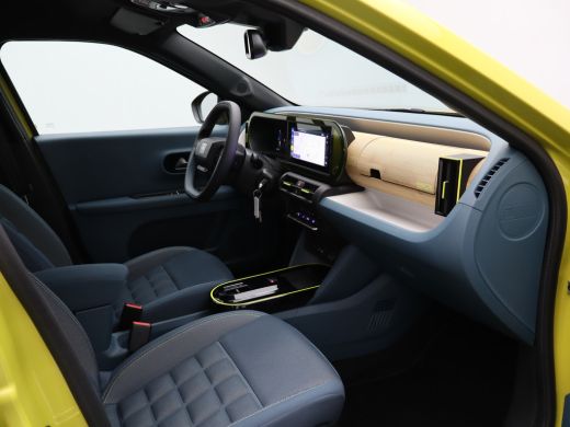 Fiat Grande Panda La Prima 44 kWh 8 Jaar Garantie | Winter Pakket | Ge&iuml;ntergeerde Laadkabel | Cruise Control | Clim... ActivLease financial lease