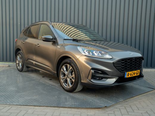 Ford Kuga 1.5 EcoBoost ST-Line | Trekhaak wegkl. | Stuur & Stoel verw. | Elk. A-klep | Camera | Prijs Rijkl... ActivLease financial lease