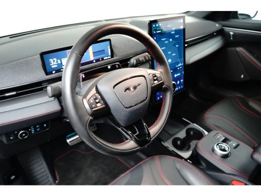 Ford Mustang Mach-E Mach-E Extended Premium RWD 98 kWh | SOH 97,5% | Pano-dak | B&O audio | 360 Camera | Elektr. Klep... ActivLease financial lease