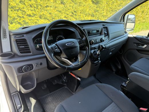 Ford Transit Custom 2.0 TDCI 130 PK / L2H1 / TREKHAAK / AIRCO / CRUISE / STOELVERW / 2800 KG AHG ActivLease financial lease