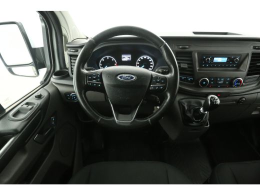 Ford Transit Custom 2.0 TDCI L1H1 | Airco | Cruise | 3 Zits | Trekhaak | Parkeersens. ActivLease financial lease