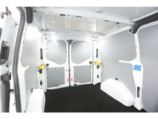 Ford Transit Custom 2.0 TDCI L1H1 | Airco | Cruise | 3 Zits | Trekhaak | Parkeersens. ActivLease financial lease