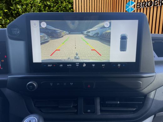 Ford Transit Custom L1H1 136PK | Trekhaak | Camera | CarPlay | ActivLease financial lease