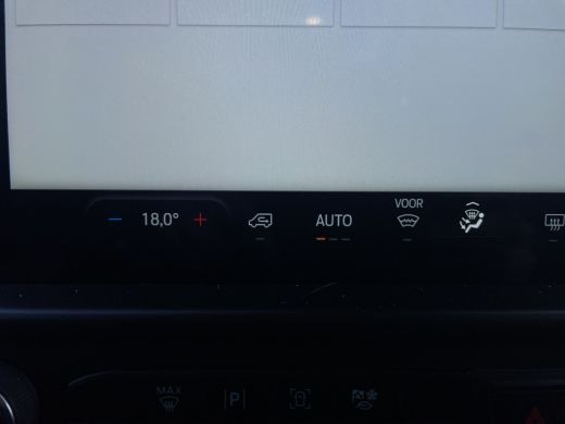 Ford Transit Custom L1H1 136PK | Trekhaak | Camera | CarPlay | ActivLease financial lease