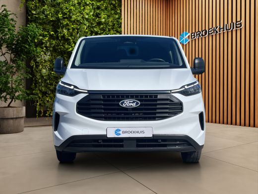 Ford Transit Custom L1H1 136PK | Trekhaak | Camera | CarPlay | ActivLease financial lease