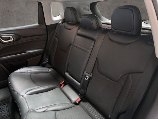 Jeep Compass 4xe 240 Plug-in Hybrid Electric Trailhawk 240Pk Automaat (PANORAMADAK, VIRTUAL COCKPIT, APPLE CAR... ActivLease financial lease