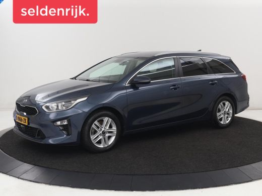 Kia Ceed 1.5 T-GDi DynamicPlusLine | Trekhaak | Stoelverwarming | Adaptive cruise | Camera | Carplay | Hal...