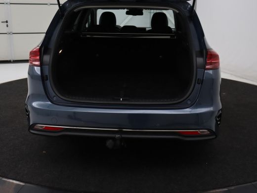 Kia Ceed 1.5 T-GDi DynamicPlusLine | Trekhaak | Stoelverwarming | Adaptive cruise | Camera | Carplay | Hal... ActivLease financial lease