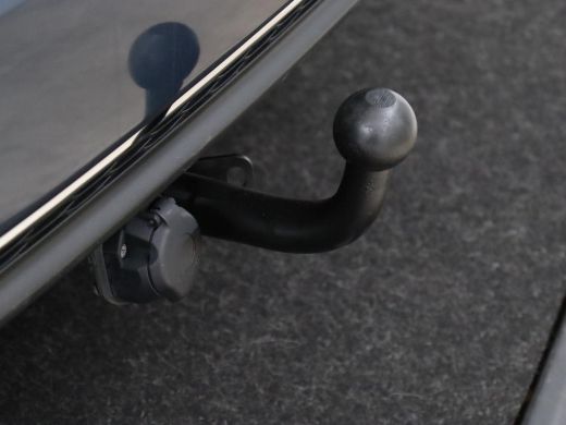 Kia Ceed 1.5 T-GDi DynamicPlusLine | Trekhaak | Stoelverwarming | Adaptive cruise | Camera | Carplay | Hal... ActivLease financial lease