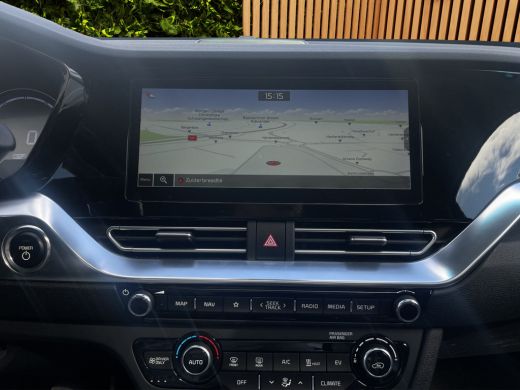 Kia e-Niro DynamicPlusLine 39 kWh | Adaptive Cruise | Panoramadak | Camera | Stuur/stoelverwarming ActivLease financial lease