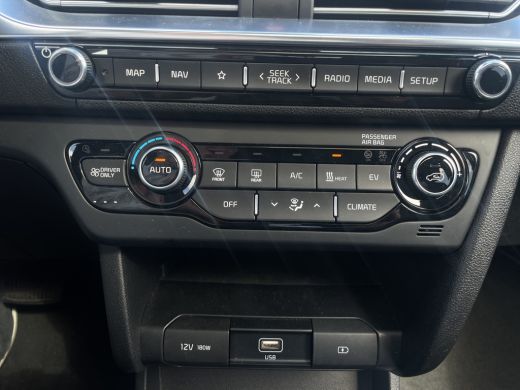 Kia e-Niro DynamicPlusLine 39 kWh | Adaptive Cruise | Panoramadak | Camera | Stuur/stoelverwarming ActivLease financial lease