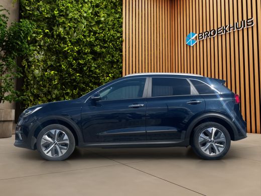 Kia e-Niro DynamicPlusLine 39 kWh | Adaptive Cruise | Panoramadak | Camera | Stuur/stoelverwarming ActivLease financial lease