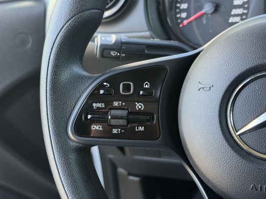 Mercedes-Benz Citan 110 CDI / L1H1 / AIRCO / CRUISE / CAMERA / CARPLAY / LED / 6-BAK ActivLease financial lease