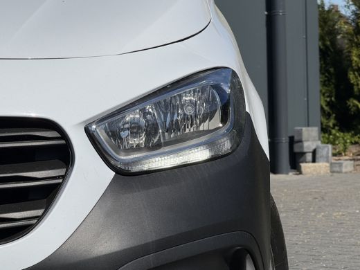 Mercedes-Benz Citan 110 CDI / L1H1 / AIRCO / CRUISE / CAMERA / CARPLAY / LED / 6-BAK ActivLease financial lease
