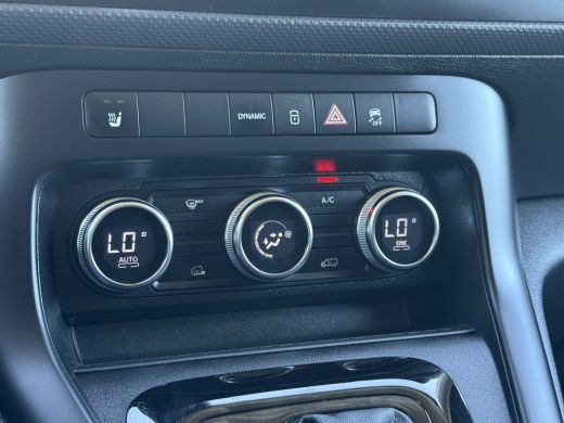 Mercedes-Benz eCitan 51 kWh / L2H1 / TREKHAAK / 3-ZITS / **7.812 KM!!** / CAMERA / CRUISE / ECC / CARPLAY ActivLease financial lease