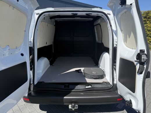 Mercedes-Benz eCitan 51 kWh / L2H1 / TREKHAAK / 3-ZITS / **7.812 KM!!** / CAMERA / CRUISE / ECC / CARPLAY ActivLease financial lease