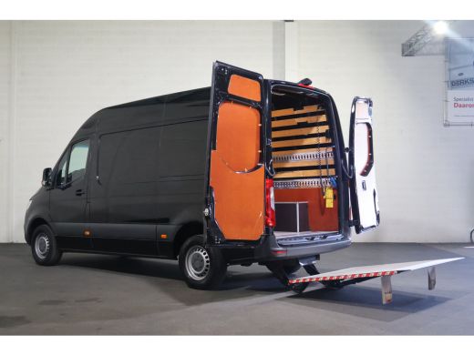 Mercedes-Benz Sprinter 316CDI L2 H2 Automaat Camera Laadklep ActivLease financial lease