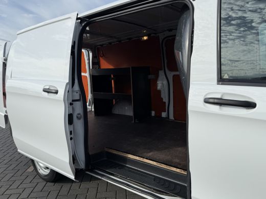 Mercedes-Benz Vito 111 CDI E6 / L3H1 / 2x SCHUIFDEUR / CAMERA / TREKHAAK / PDC VOOR EN ACHTER 3-ZITS / CRUISE ActivLease financial lease