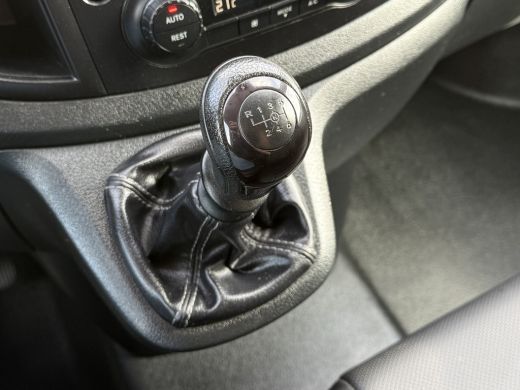 Mercedes-Benz Vito 111 CDI E6 / L3H1 / 2x SCHUIFDEUR / CAMERA / TREKHAAK / PDC VOOR EN ACHTER 3-ZITS / CRUISE ActivLease financial lease