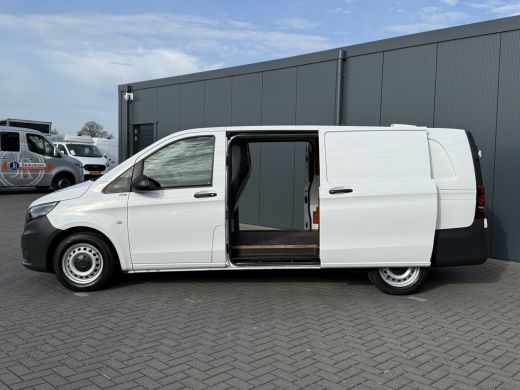 Mercedes-Benz Vito 111 CDI E6 / L3H1 / 2x SCHUIFDEUR / CAMERA / TREKHAAK / PDC VOOR EN ACHTER 3-ZITS / CRUISE ActivLease financial lease
