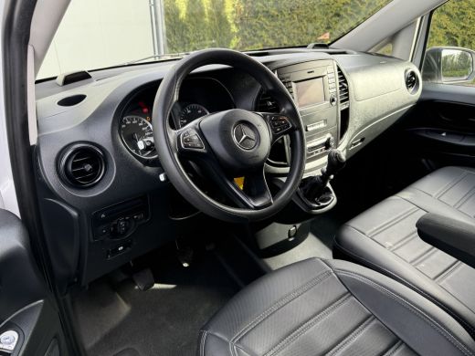 Mercedes-Benz Vito 111 CDI E6 / L3H1 / 2x SCHUIFDEUR / CAMERA / TREKHAAK / PDC VOOR EN ACHTER 3-ZITS / CRUISE ActivLease financial lease