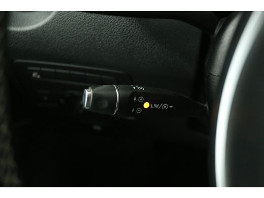 Mercedes-Benz Vito 116 CDI Lang | Aut. | Airco | Cruise | Camera | Carplay | 3 Zits | Navi | Parkeersens. ActivLease financial lease