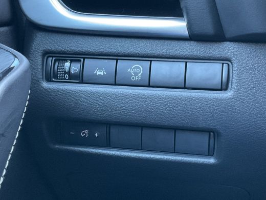 Nissan QASHQAI 1.3 MHEV N-Connecta Pano 360&deg; Trekhaak Adaptive Cruise ActivLease financial lease