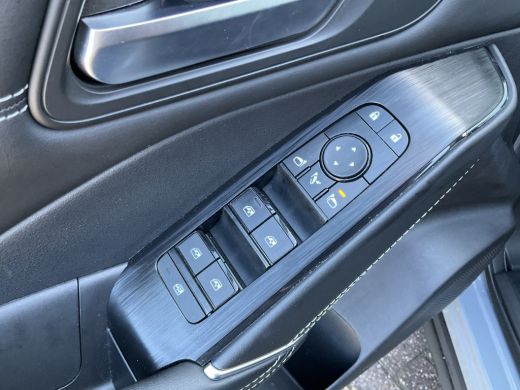 Nissan QASHQAI 1.3 MHEV N-Connecta Pano 360&deg; Trekhaak Adaptive Cruise ActivLease financial lease