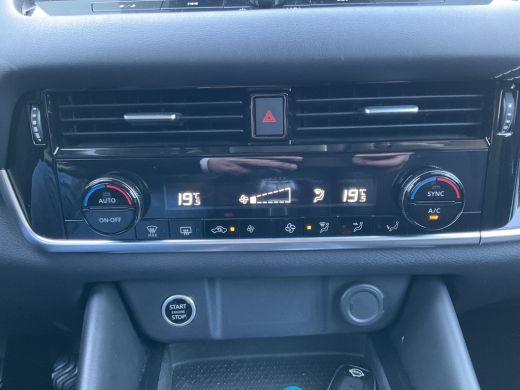 Nissan QASHQAI 1.3 MHEV N-Connecta Pano 360&deg; Trekhaak Adaptive Cruise ActivLease financial lease