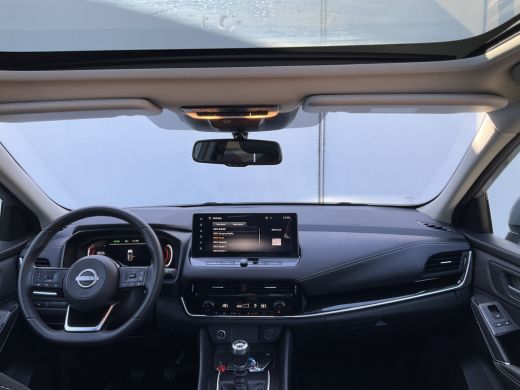 Nissan QASHQAI 1.3 MHEV N-Connecta Pano 360&deg; Trekhaak Adaptive Cruise ActivLease financial lease