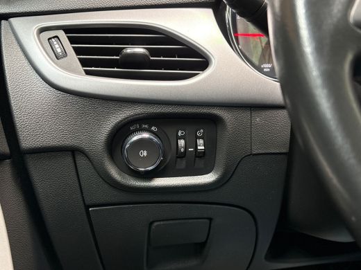 Opel Astra Sports Tourer 1.2 Sport (APPLE CARPLAY, NAVIGATIE, PARKEERSENSOREN, LM VELGEN, SPORTSTOELEN, CRUI... ActivLease financial lease