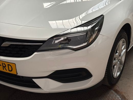 Opel Astra Sports Tourer 1.2 Sport (APPLE CARPLAY, NAVIGATIE, PARKEERSENSOREN, LM VELGEN, SPORTSTOELEN, CRUI... ActivLease financial lease