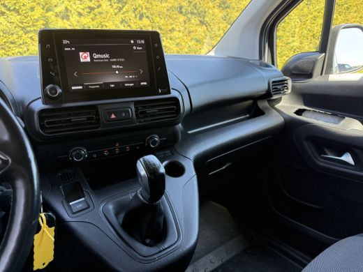 Opel Combo 1.5D 102 PK / L1H1 / EDITION / 1e EIG. / INRICHTING / ACHTERKLEP / AIRCO / CRUISE / CARPLAY ActivLease financial lease