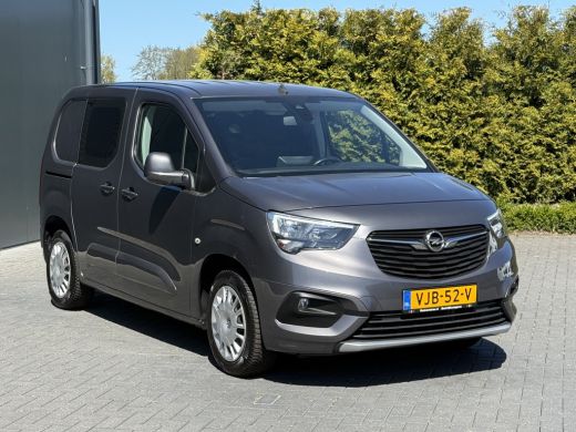 Opel Combo 1.5D 102 PK / L1H1 / EDITION / 1e EIG. / INRICHTING / ACHTERKLEP / AIRCO / CRUISE / CARPLAY ActivLease financial lease